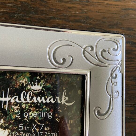 Hallmark Silver Double Photo Frame Wedding Rhinestone Hearts Two 5x7 - Picture 3 of 10